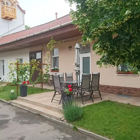 Nobilis Apartment Erlau