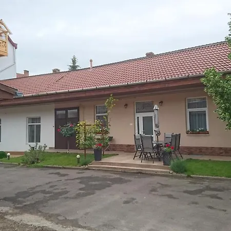 Nobilis Apartment