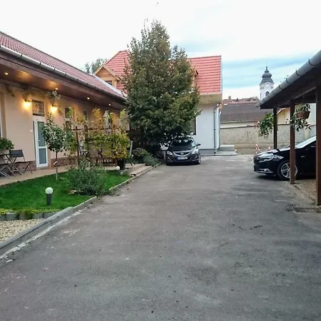 Nobilis * Erlau